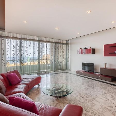 Spacious Seafront Apt With Living, Sofa, Wifi & Ac By 360 Estates Sliema Buitenkant foto